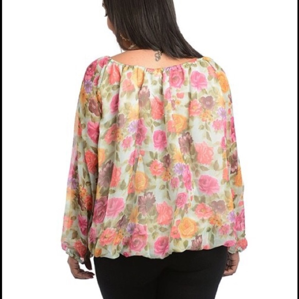 Blouse - Picture 2 of 2